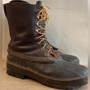 Pair of men's Schnee's Hunter II Pac Boot.